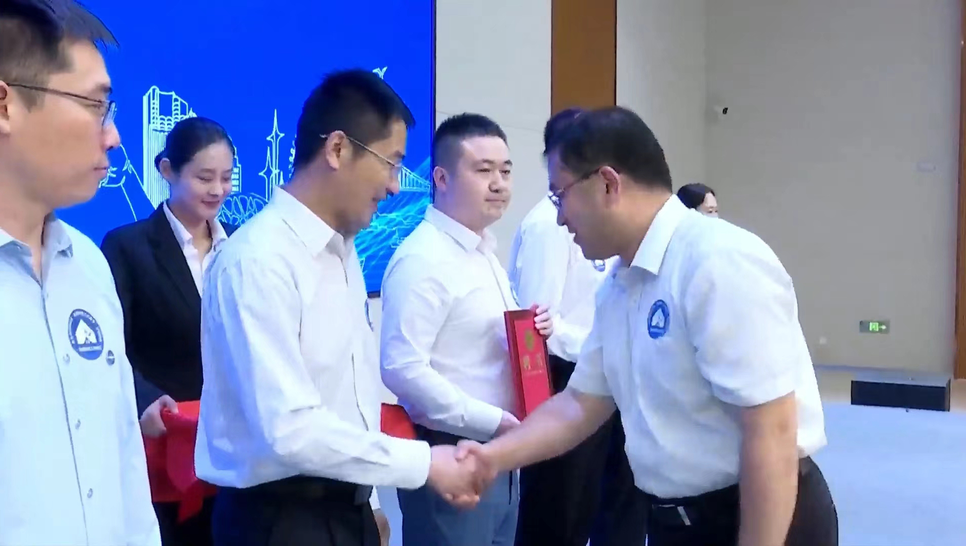 会长崔冰入选青西新区科技专家服务团